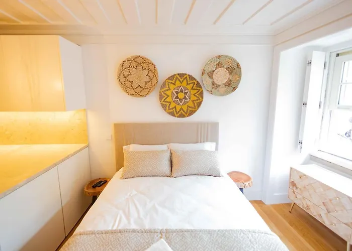 New Lisbon Center Apartment